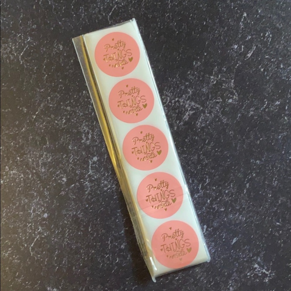 ( 100 Thank You Stickers Pack 1” Round PRICE IS FIRM ) - Picture 2 of 3